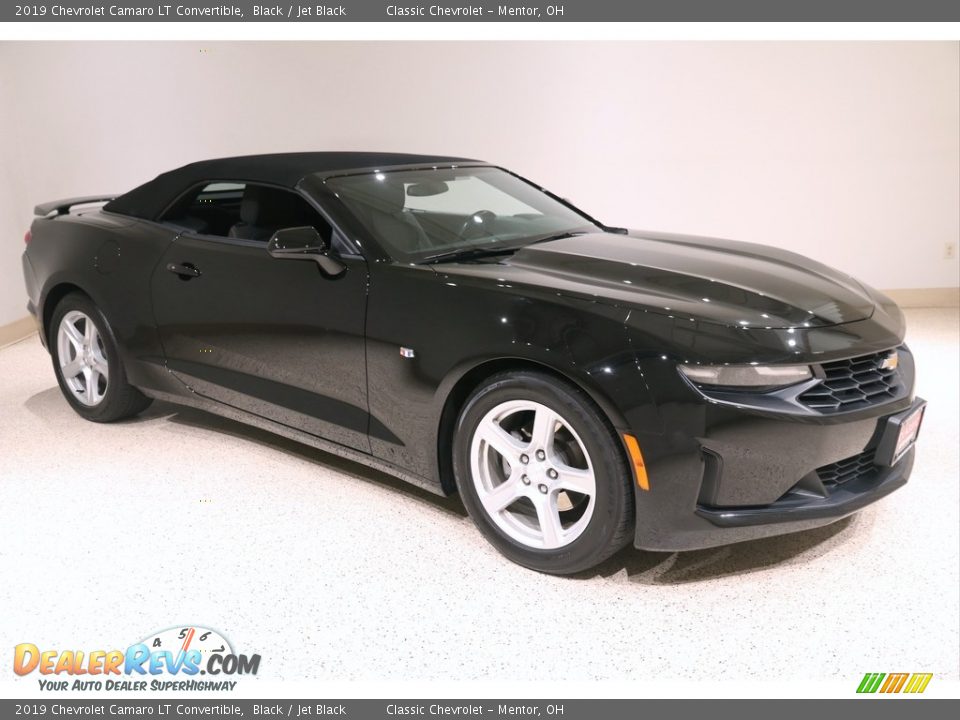 2019 Chevrolet Camaro LT Convertible Black / Jet Black Photo #2