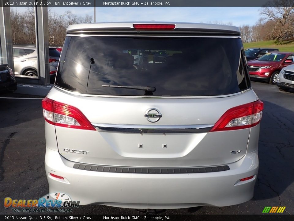 2013 Nissan Quest 3.5 SV Brilliant Silver / Gray Photo #10