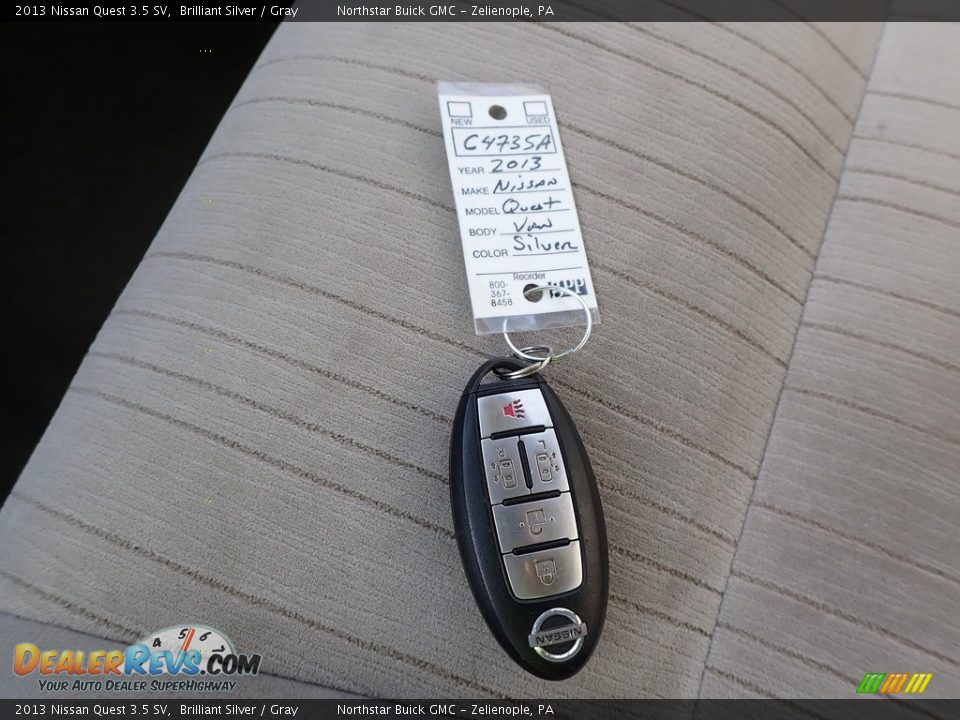 2013 Nissan Quest 3.5 SV Brilliant Silver / Gray Photo #29