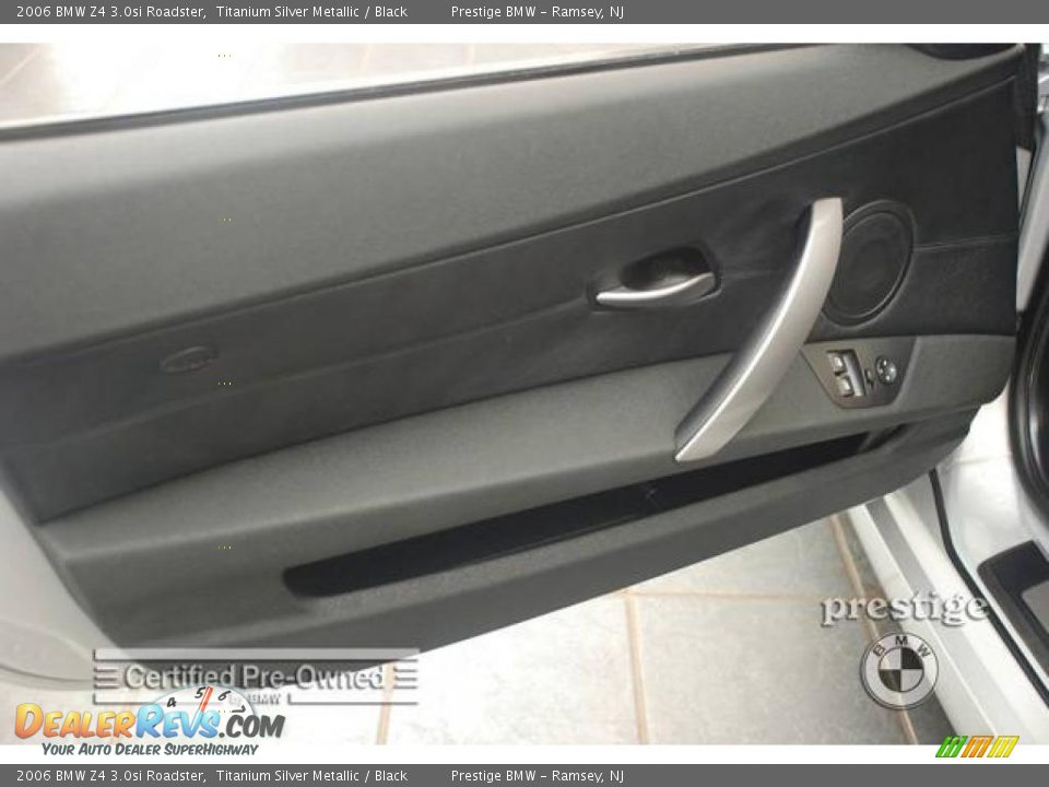 2006 BMW Z4 3.0si Roadster Titanium Silver Metallic / Black Photo #10