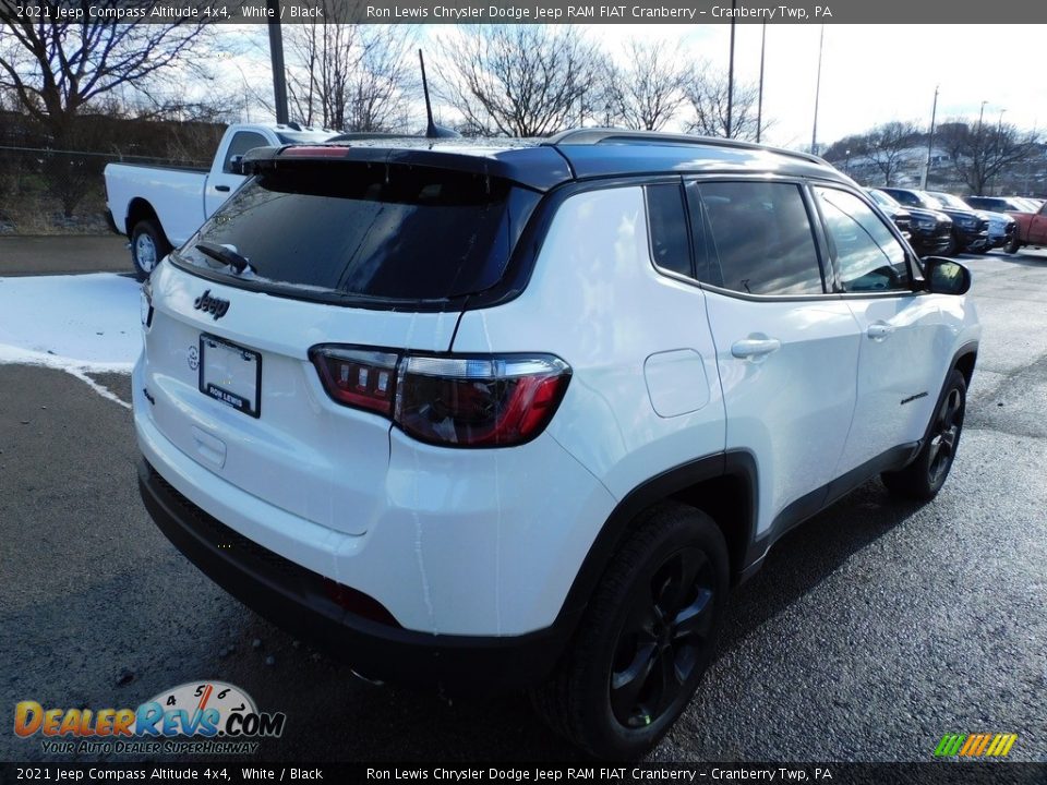 2021 Jeep Compass Altitude 4x4 White / Black Photo #5