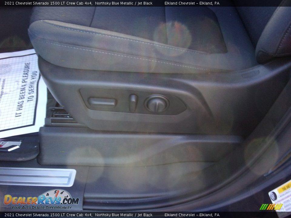 2021 Chevrolet Silverado 1500 LT Crew Cab 4x4 Northsky Blue Metallic / Jet Black Photo #15