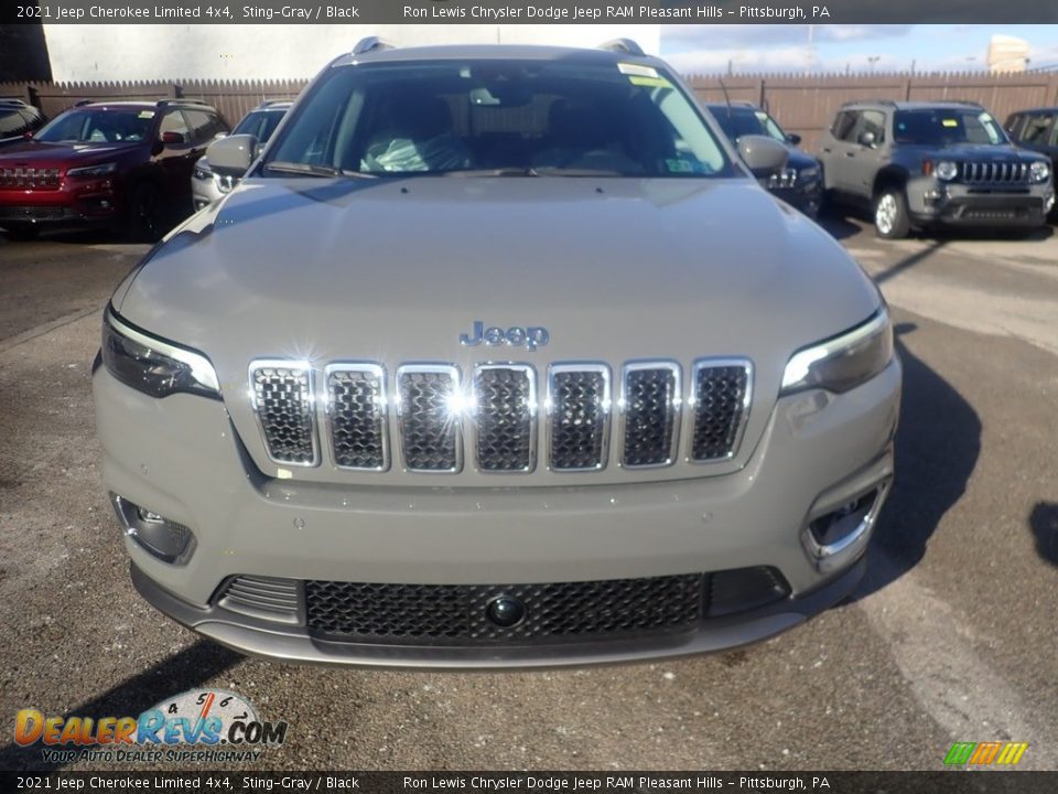 2021 Jeep Cherokee Limited 4x4 Sting-Gray / Black Photo #2