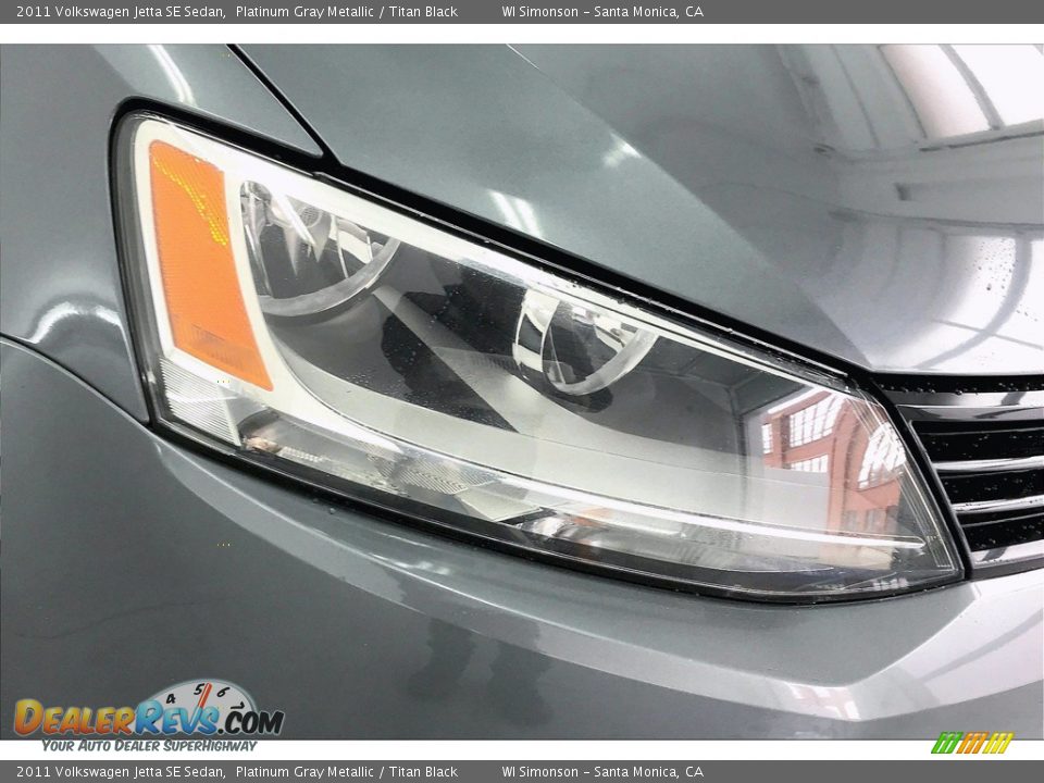 2011 Volkswagen Jetta SE Sedan Platinum Gray Metallic / Titan Black Photo #26