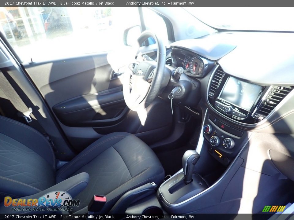 2017 Chevrolet Trax LT AWD Blue Topaz Metallic / Jet Black Photo #11