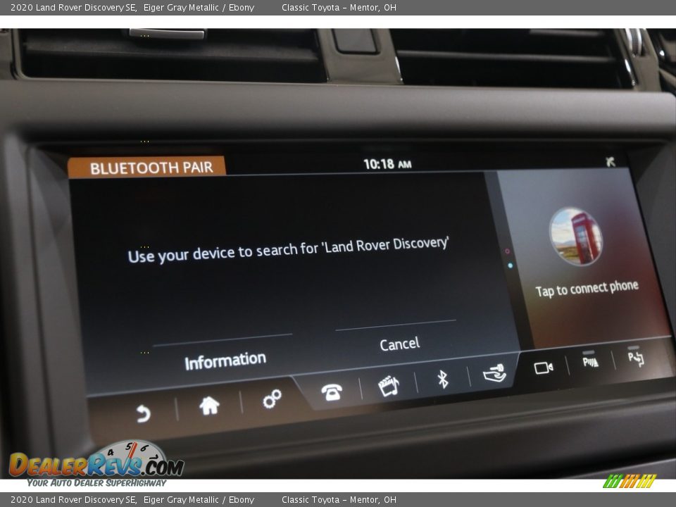 Controls of 2020 Land Rover Discovery SE Photo #15
