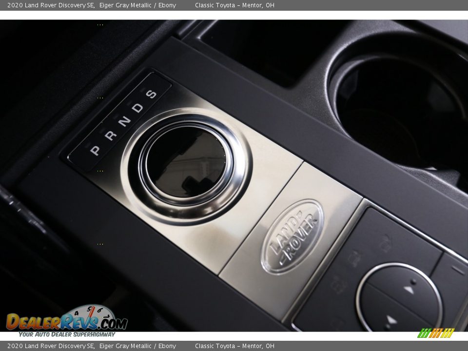 2020 Land Rover Discovery SE Shifter Photo #23