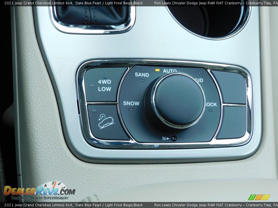 2021 Jeep Grand Cherokee Limited 4x4 Slate Blue Pearl / Light Frost Beige/Black Photo #19