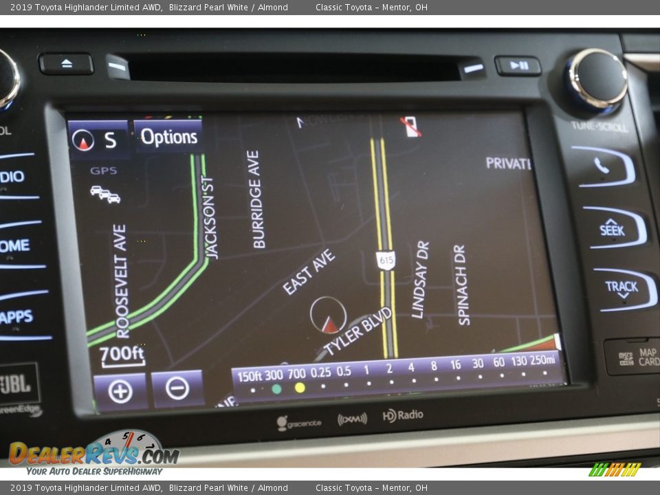 2019 Toyota Highlander Limited AWD Blizzard Pearl White / Almond Photo #11