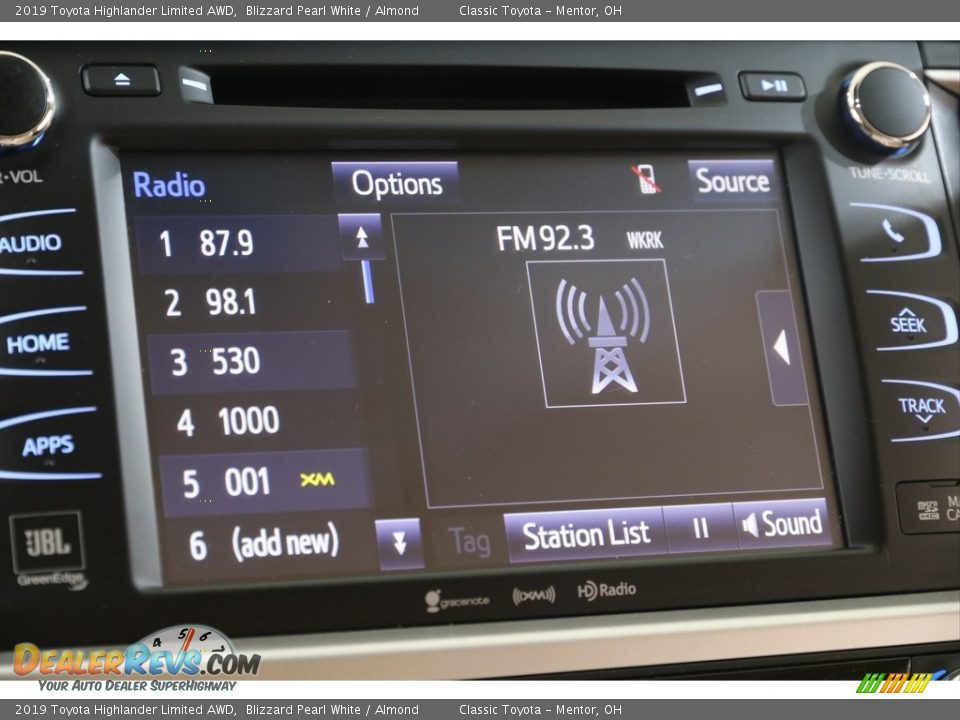 2019 Toyota Highlander Limited AWD Blizzard Pearl White / Almond Photo #12