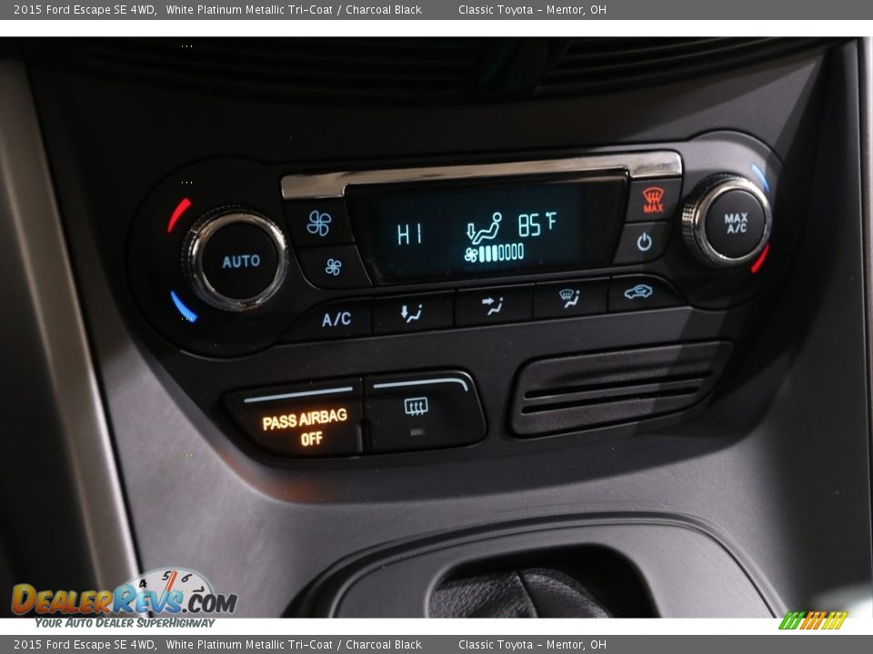 2015 Ford Escape SE 4WD White Platinum Metallic Tri-Coat / Charcoal Black Photo #15