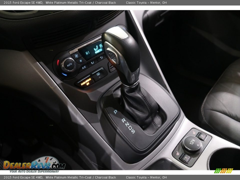 2015 Ford Escape SE 4WD White Platinum Metallic Tri-Coat / Charcoal Black Photo #16