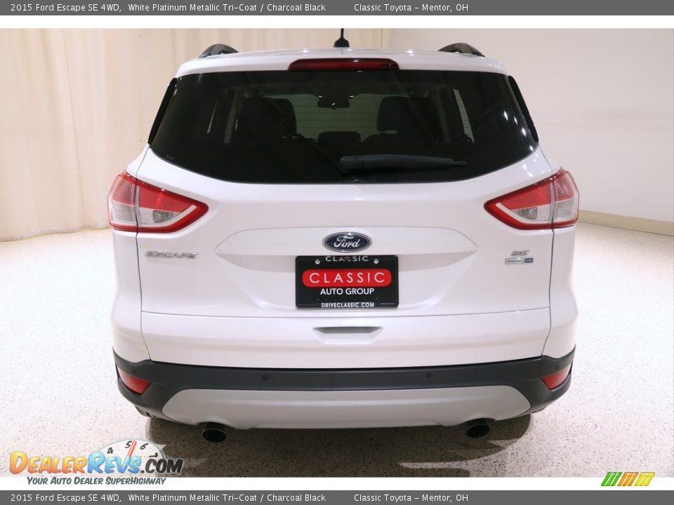 2015 Ford Escape SE 4WD White Platinum Metallic Tri-Coat / Charcoal Black Photo #21