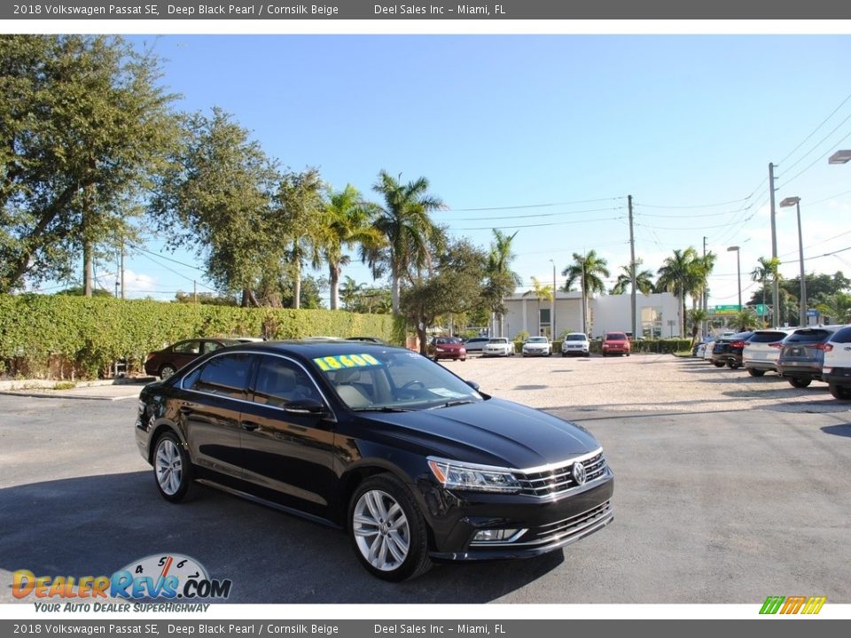 2018 Volkswagen Passat SE Deep Black Pearl / Cornsilk Beige Photo #1