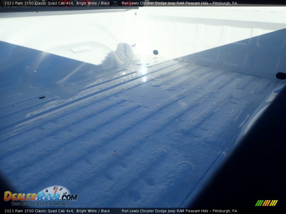 2021 Ram 1500 Classic Quad Cab 4x4 Bright White / Black Photo #10