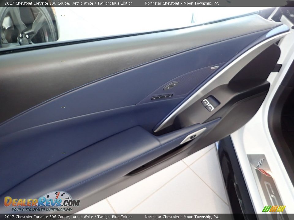 Door Panel of 2017 Chevrolet Corvette Z06 Coupe Photo #21