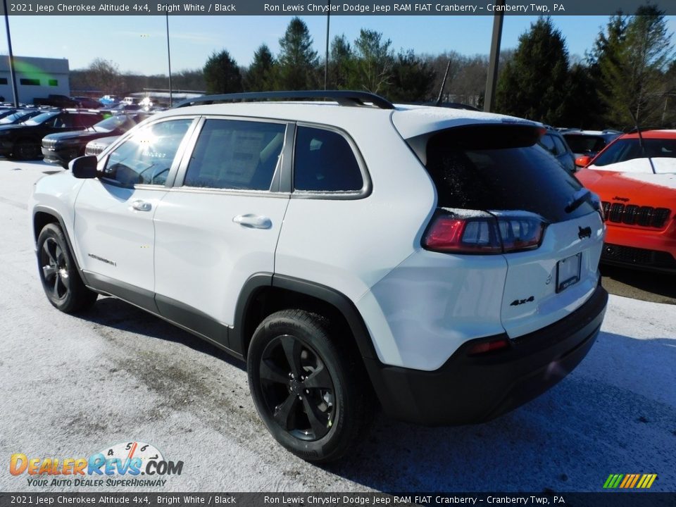 2021 Jeep Cherokee Altitude 4x4 Bright White / Black Photo #8