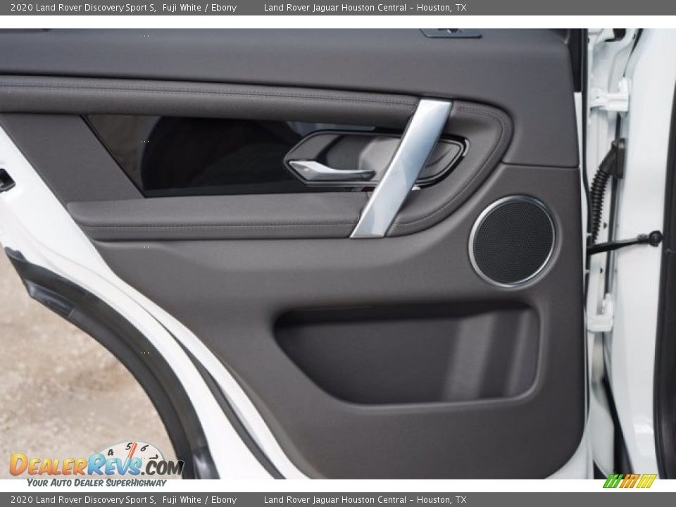 Door Panel of 2020 Land Rover Discovery Sport S Photo #21