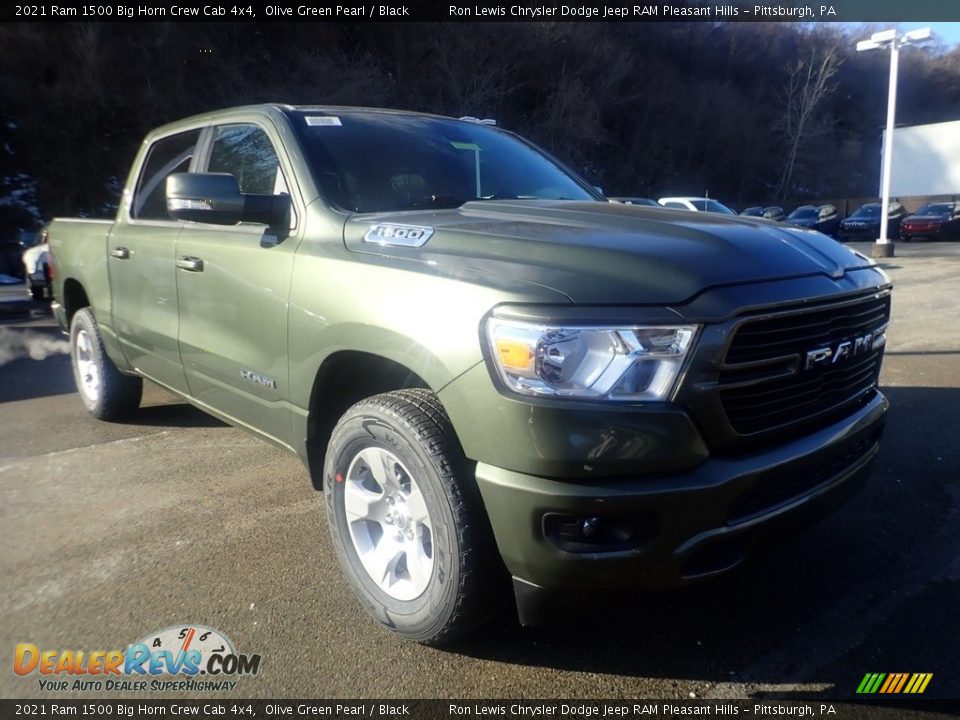 2021 Ram 1500 Big Horn Crew Cab 4x4 Olive Green Pearl / Black Photo #3