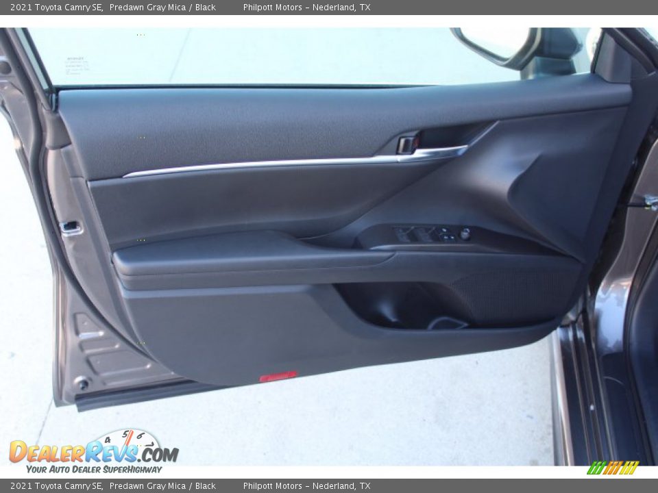 2021 Toyota Camry SE Predawn Gray Mica / Black Photo #9
