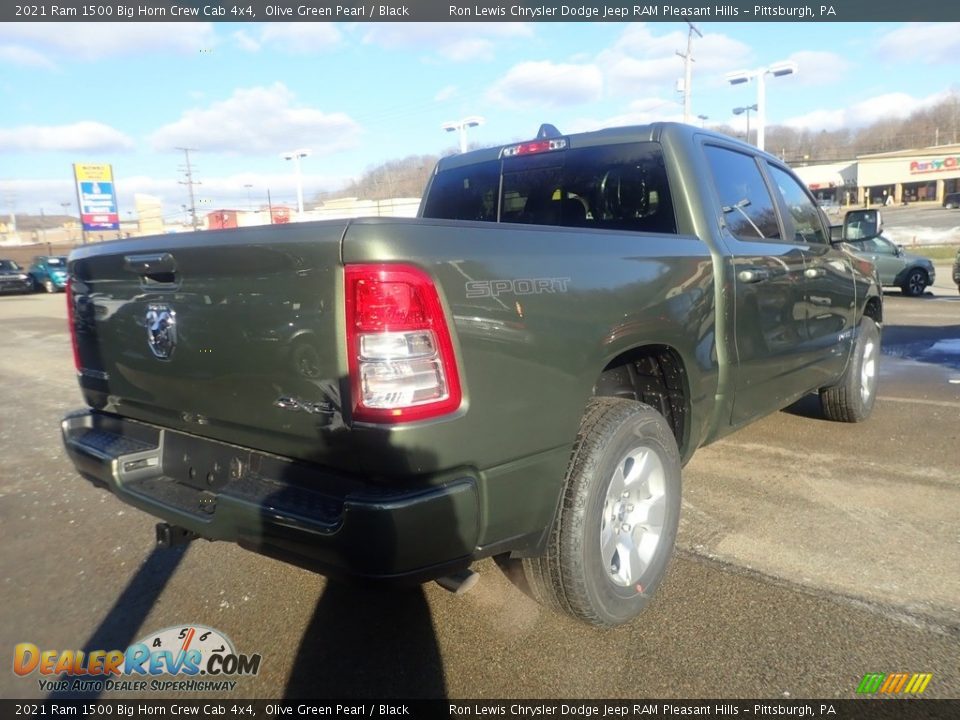 2021 Ram 1500 Big Horn Crew Cab 4x4 Olive Green Pearl / Black Photo #5