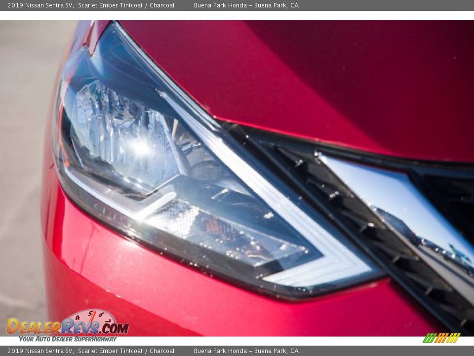 2019 Nissan Sentra SV Scarlet Ember Tintcoat / Charcoal Photo #8