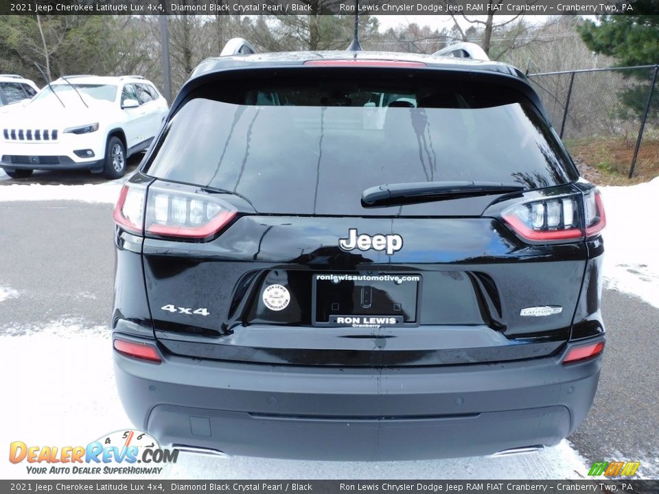 2021 Jeep Cherokee Latitude Lux 4x4 Diamond Black Crystal Pearl / Black Photo #6