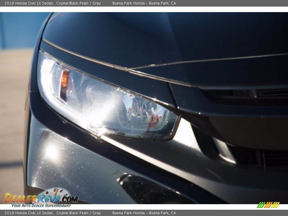 2019 Honda Civic LX Sedan Crystal Black Pearl / Gray Photo #8