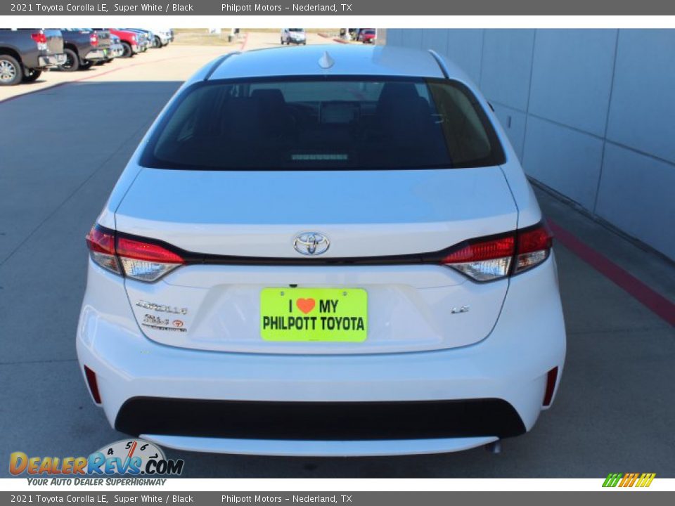 2021 Toyota Corolla LE Super White / Black Photo #7