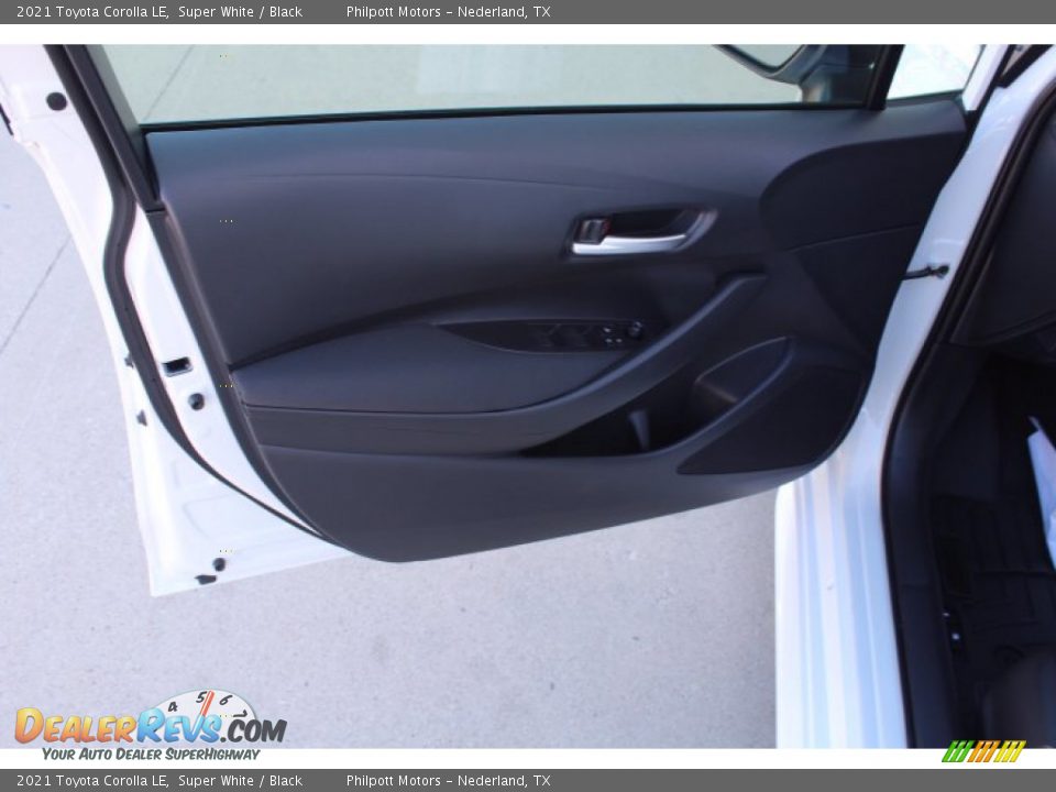 2021 Toyota Corolla LE Super White / Black Photo #9