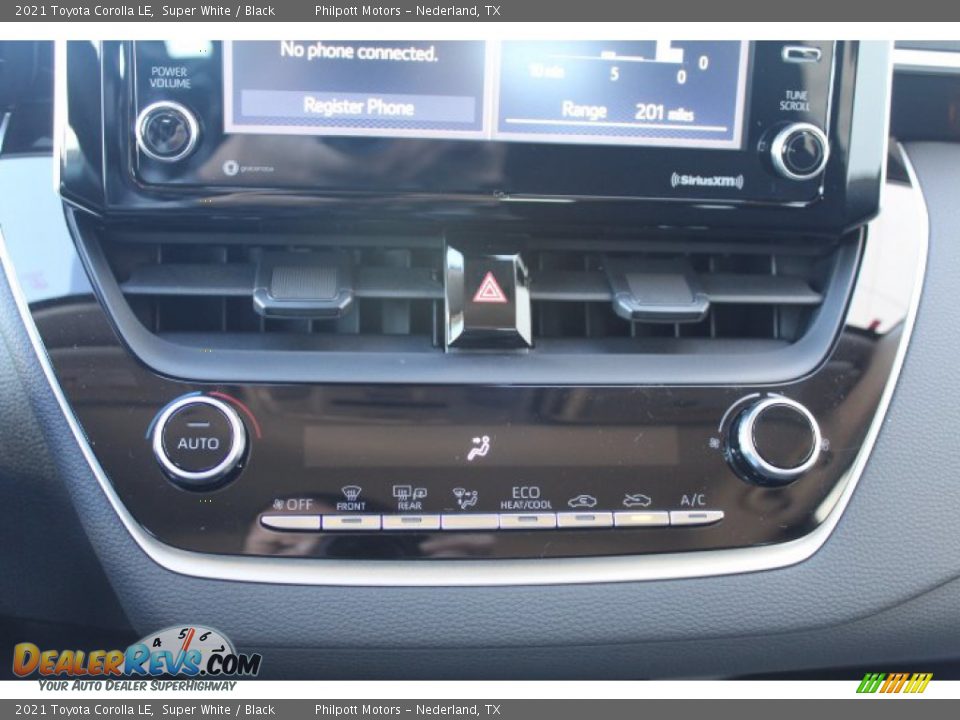 2021 Toyota Corolla LE Super White / Black Photo #16