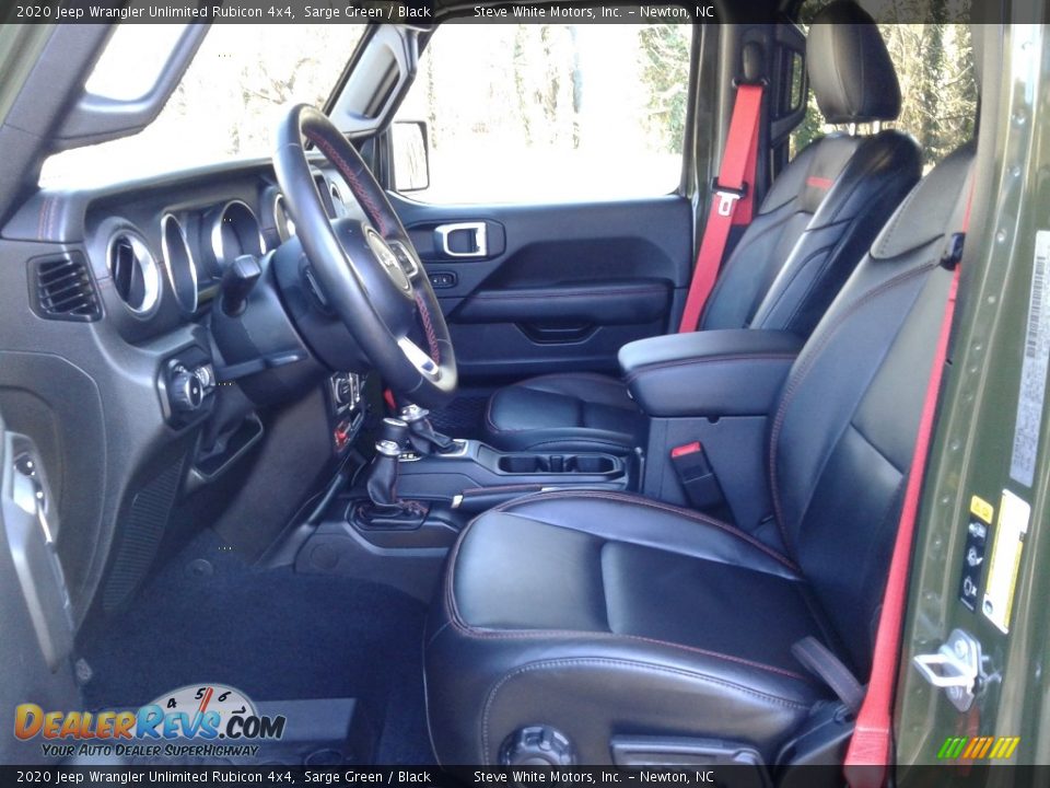 Front Seat of 2020 Jeep Wrangler Unlimited Rubicon 4x4 Photo #11