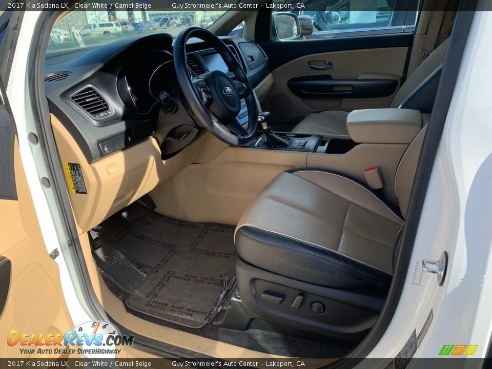 Camel Beige Interior - 2017 Kia Sedona LX Photo #21