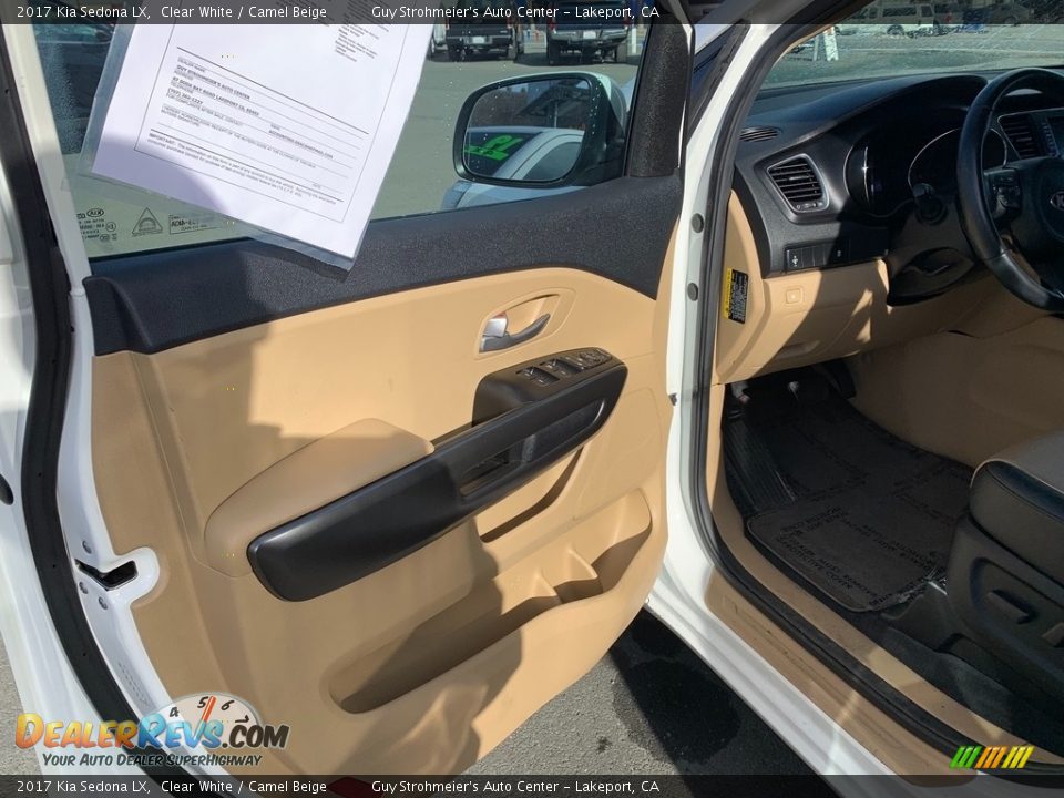 2017 Kia Sedona LX Clear White / Camel Beige Photo #24