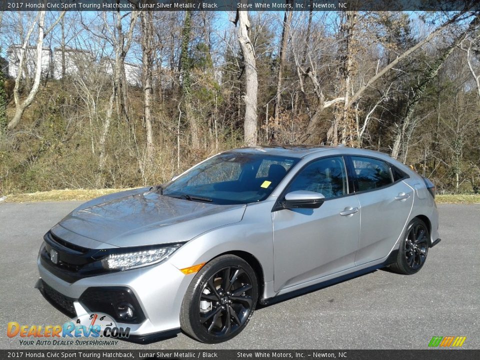 Front 3/4 View of 2017 Honda Civic Sport Touring Hatchback Photo #2