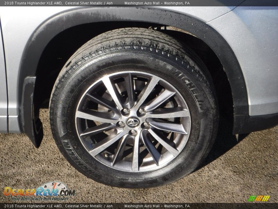 2018 Toyota Highlander XLE AWD Celestial Silver Metallic / Ash Photo #8