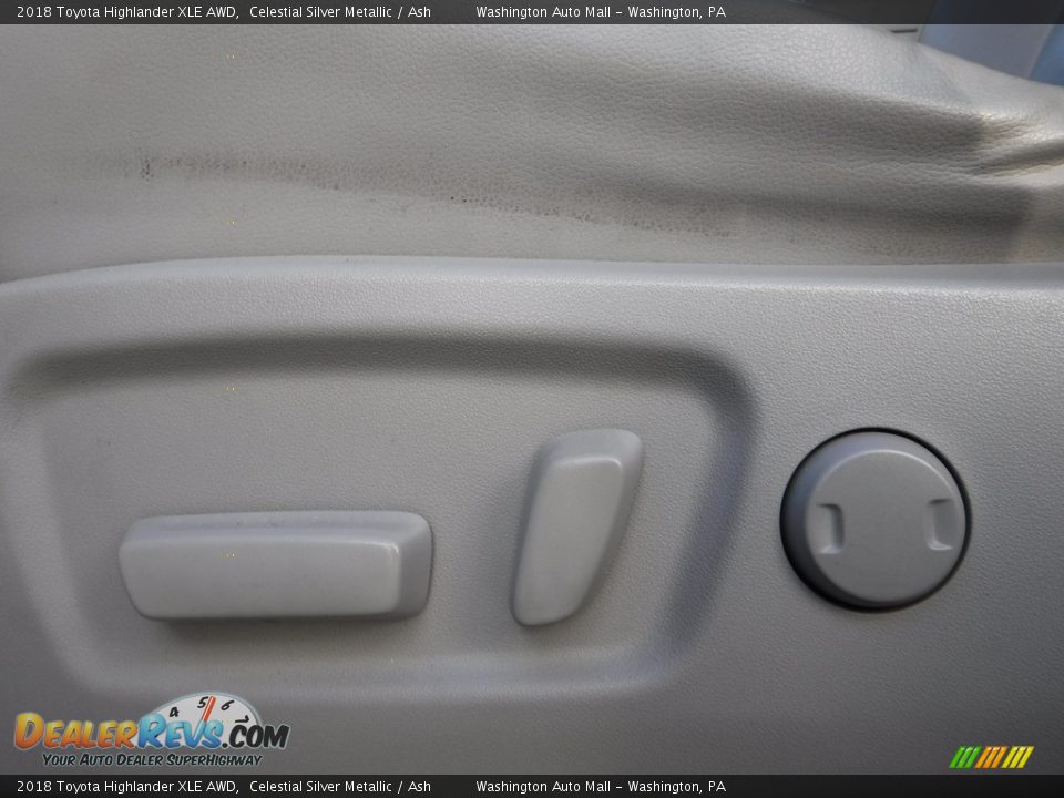 2018 Toyota Highlander XLE AWD Celestial Silver Metallic / Ash Photo #18