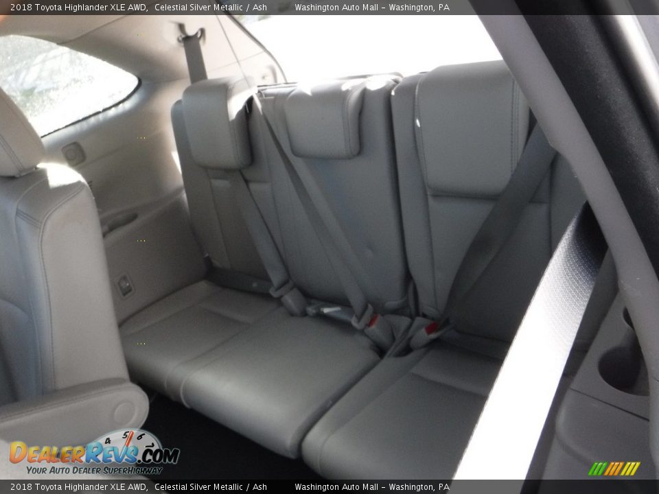 2018 Toyota Highlander XLE AWD Celestial Silver Metallic / Ash Photo #24