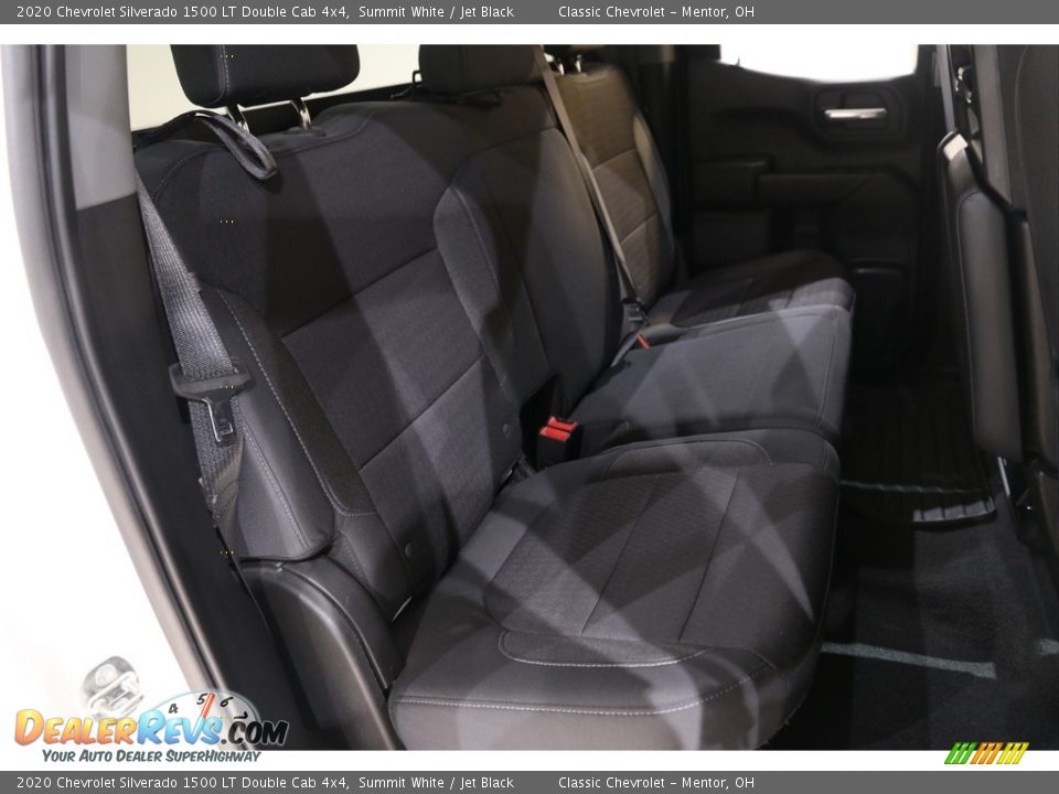 2020 Chevrolet Silverado 1500 LT Double Cab 4x4 Summit White / Jet Black Photo #16