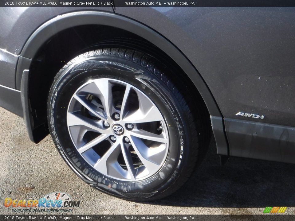 2018 Toyota RAV4 XLE AWD Magnetic Gray Metallic / Black Photo #3