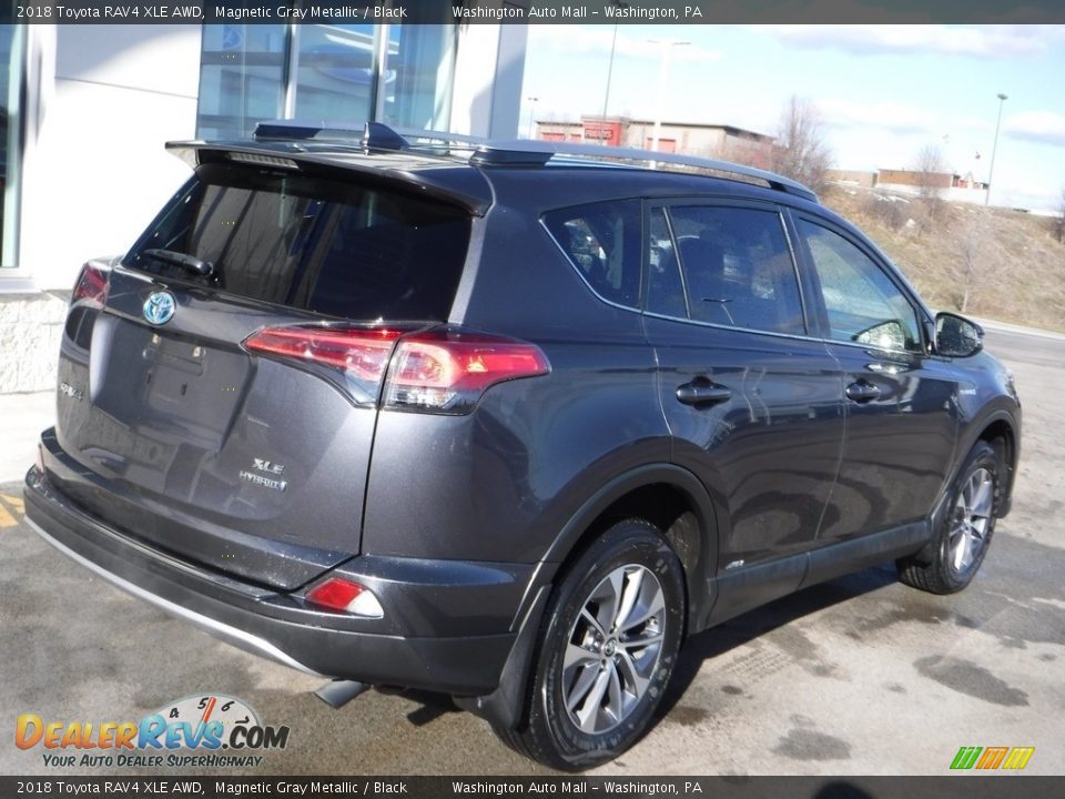 2018 Toyota RAV4 XLE AWD Magnetic Gray Metallic / Black Photo #9