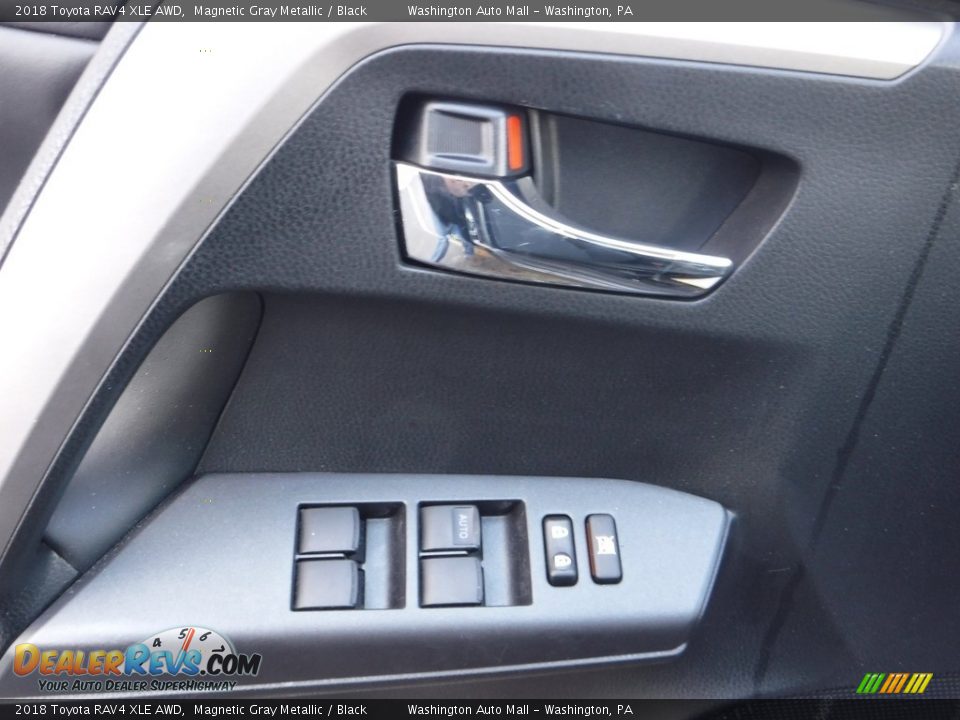 2018 Toyota RAV4 XLE AWD Magnetic Gray Metallic / Black Photo #12