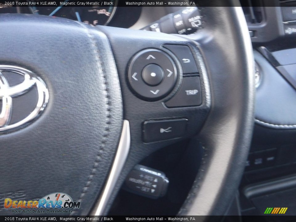 2018 Toyota RAV4 XLE AWD Magnetic Gray Metallic / Black Photo #16