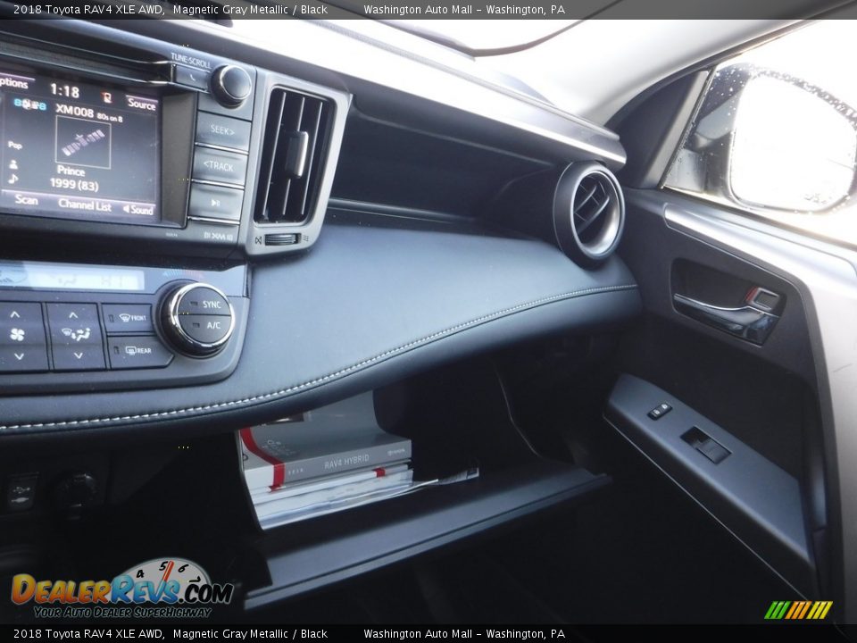 2018 Toyota RAV4 XLE AWD Magnetic Gray Metallic / Black Photo #21