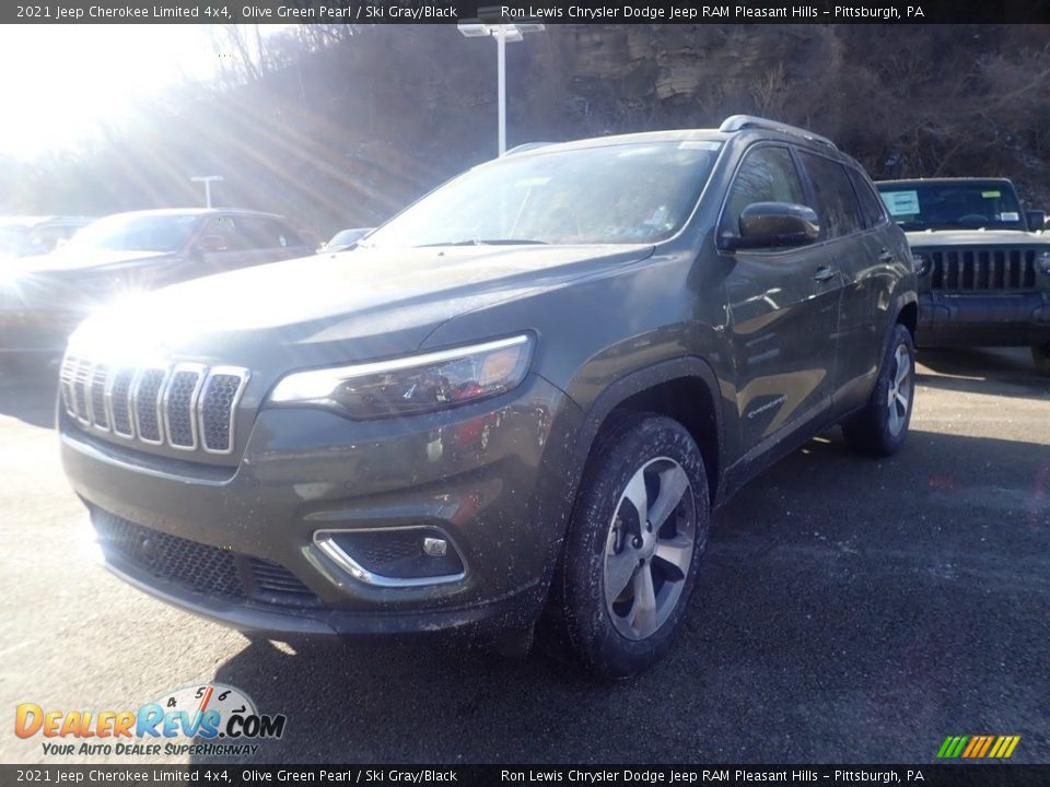 2021 Jeep Cherokee Limited 4x4 Olive Green Pearl / Ski Gray/Black Photo #1