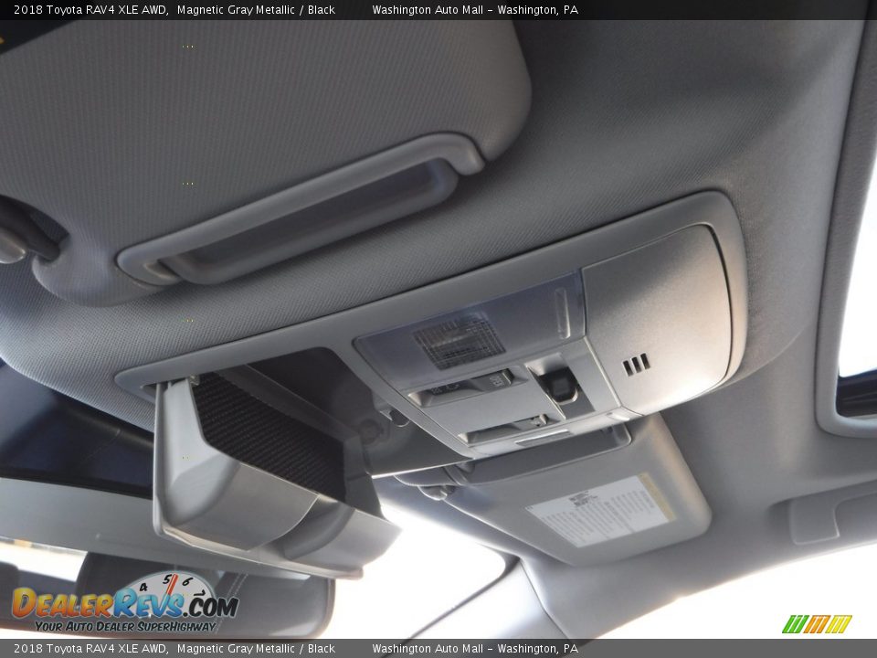 2018 Toyota RAV4 XLE AWD Magnetic Gray Metallic / Black Photo #22