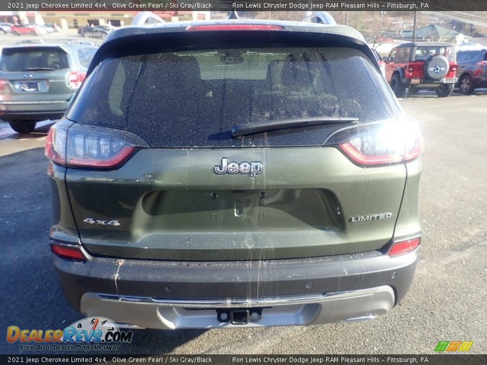 2021 Jeep Cherokee Limited 4x4 Olive Green Pearl / Ski Gray/Black Photo #10