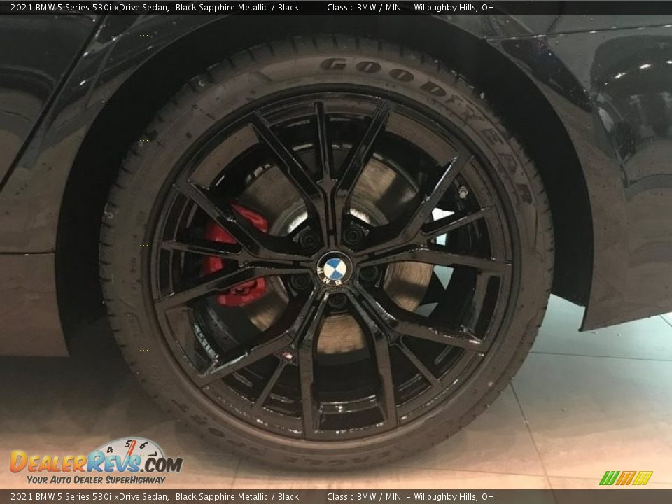2021 BMW 5 Series 530i xDrive Sedan Wheel Photo #5