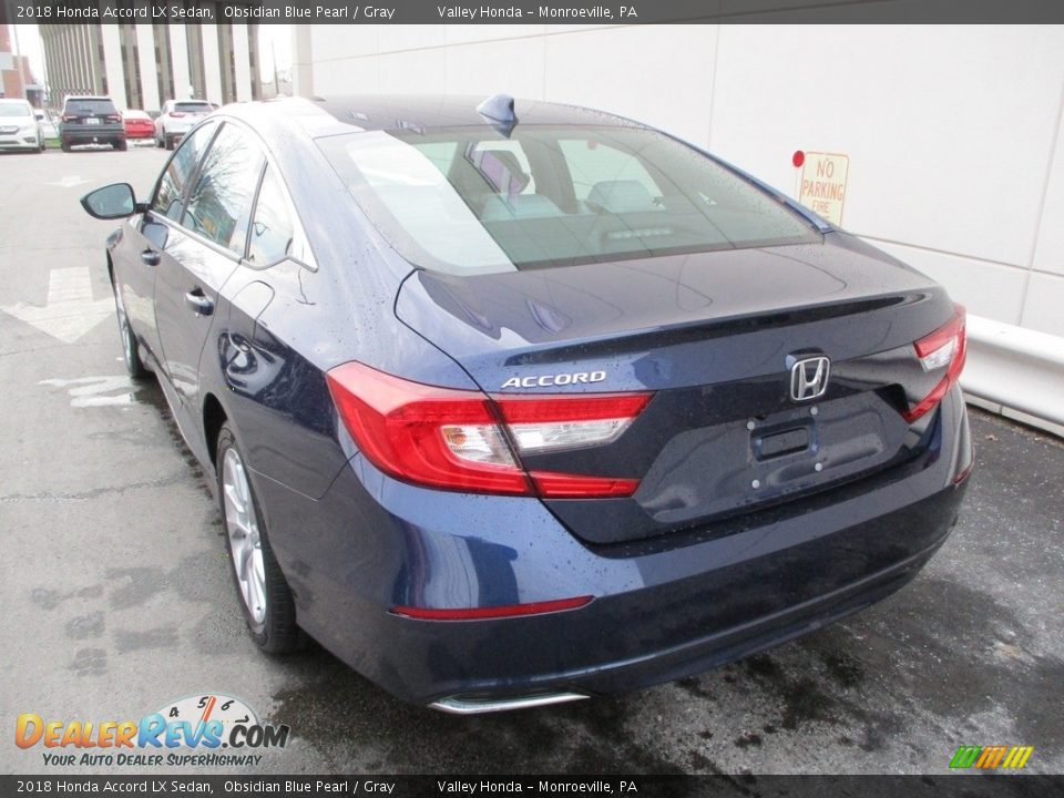 2018 Honda Accord LX Sedan Obsidian Blue Pearl / Gray Photo #3