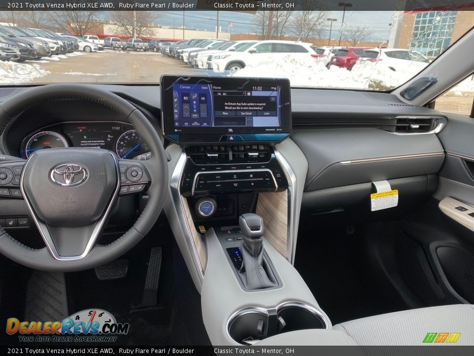 Dashboard of 2021 Toyota Venza Hybrid XLE AWD Photo #4